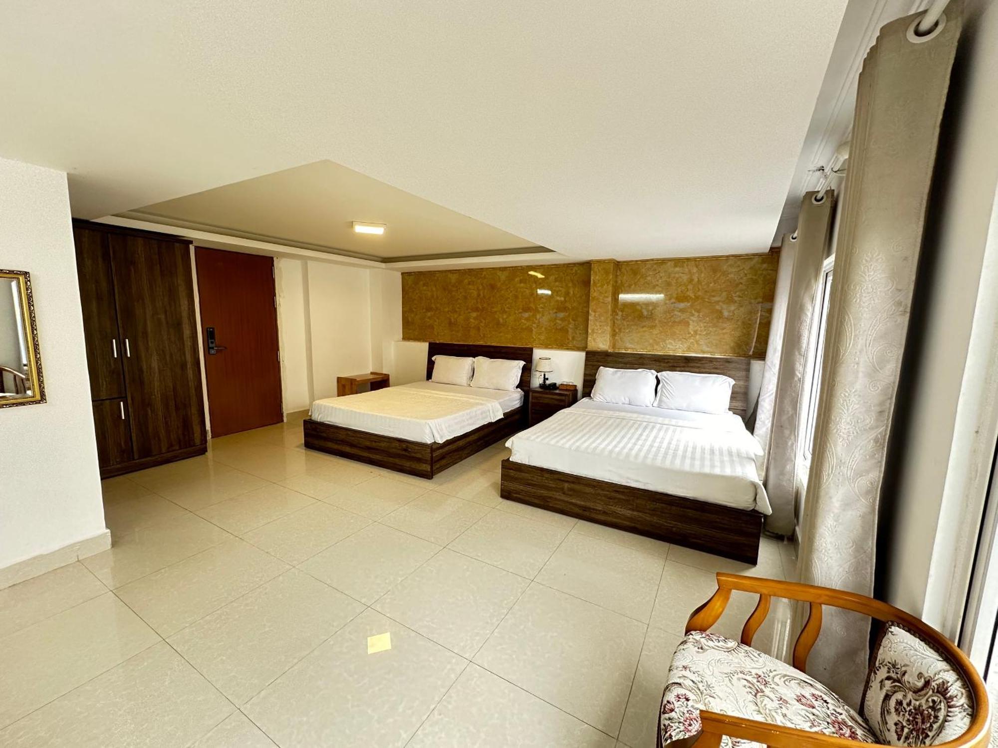 Thanh Thanh 5 Dalat Hotel - Ks Gan Cho Dem Gia Re Dış mekan fotoğraf
