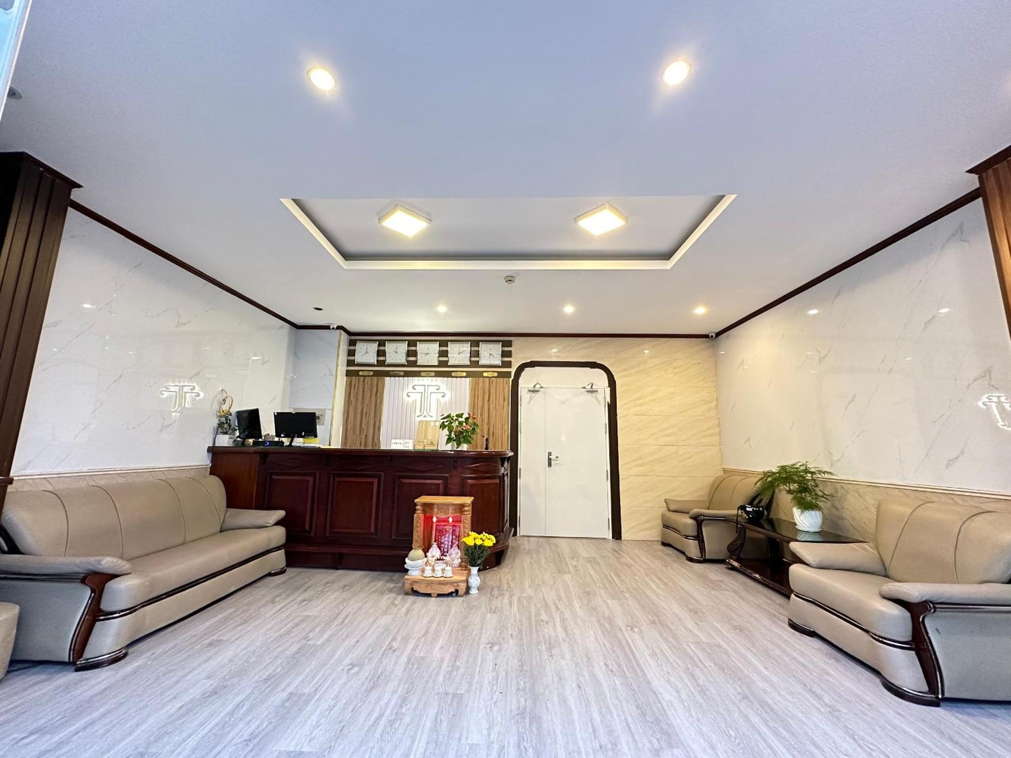 Thanh Thanh 5 Dalat Hotel - Ks Gan Cho Dem Gia Re Dış mekan fotoğraf
