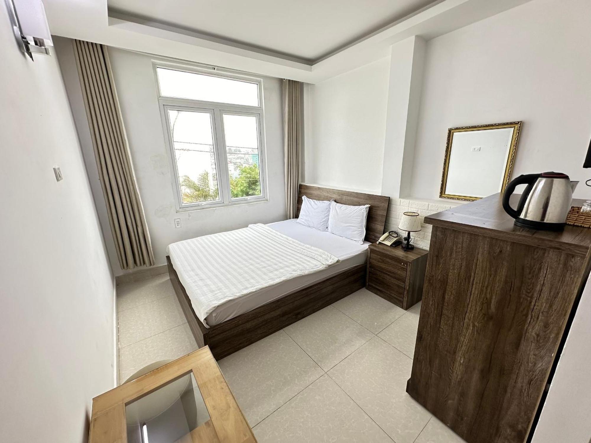 Thanh Thanh 5 Dalat Hotel - Ks Gan Cho Dem Gia Re Dış mekan fotoğraf