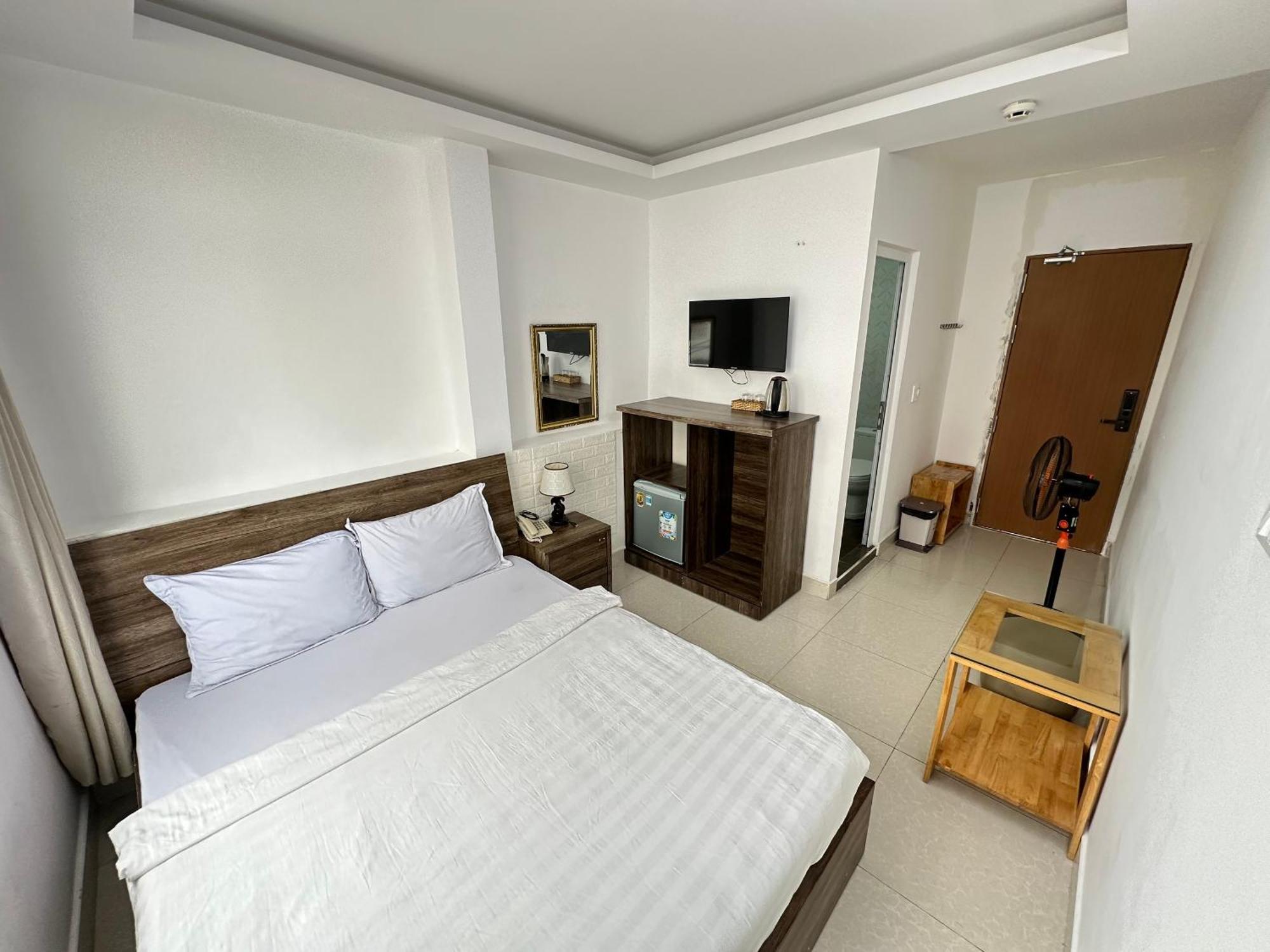 Thanh Thanh 5 Dalat Hotel - Ks Gan Cho Dem Gia Re Dış mekan fotoğraf